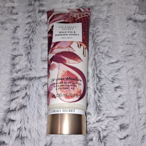 Victoria's Secret Wild Fig & Manuka Honey Body Lotion - Picture 1 of 3